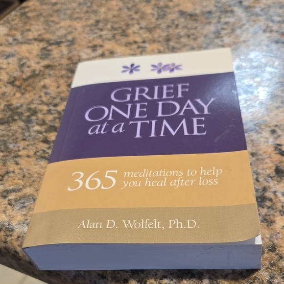 Other - Grief One Day at a Time Book